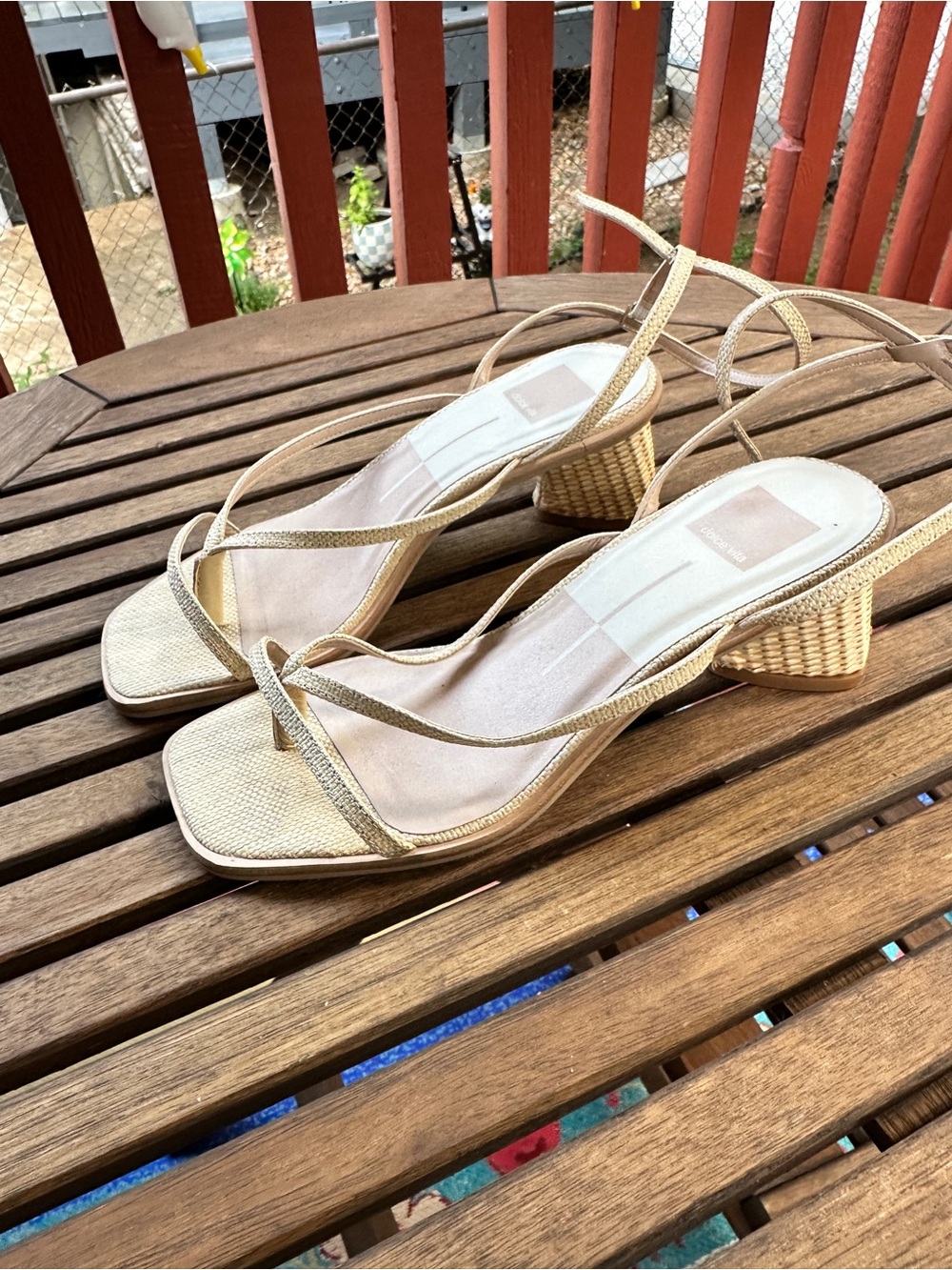 Dolce Vita Woven Block Heel Sandals 8 - Picture 3 of 6